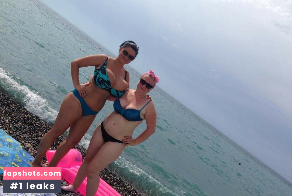 Irina P gallery photo #31