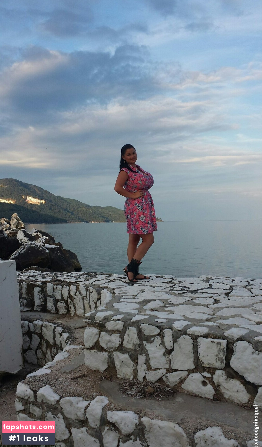 Irina P gallery photo #34