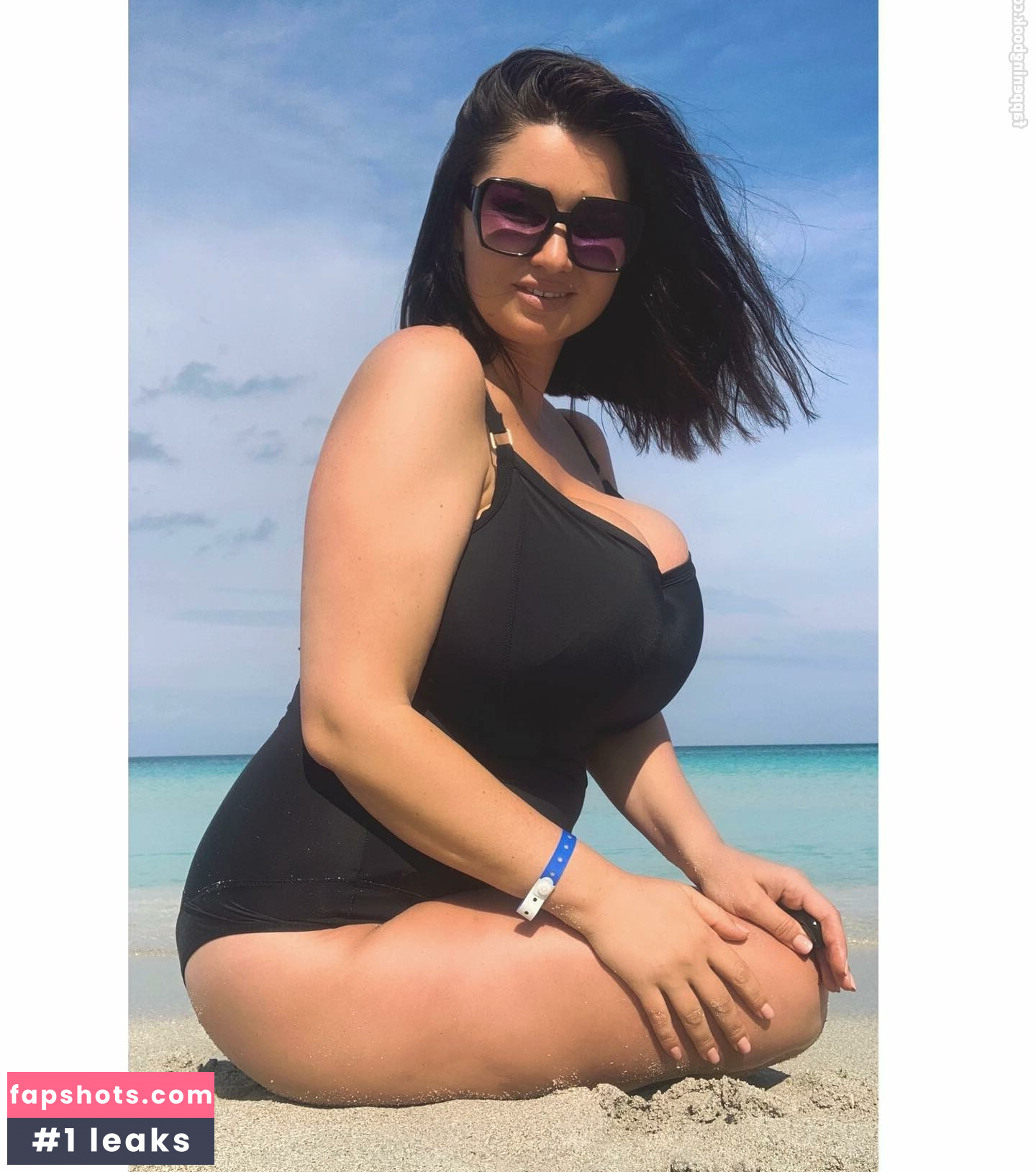 Irina P gallery photo #45