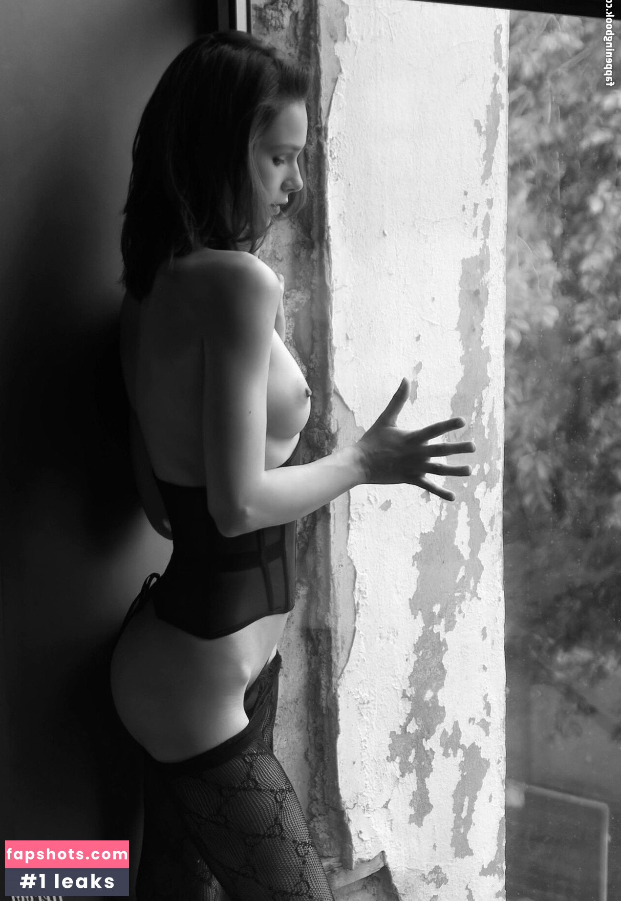 Irina Telicheva Nude Leaks OnlyFans Photos #15 - LeakJerk