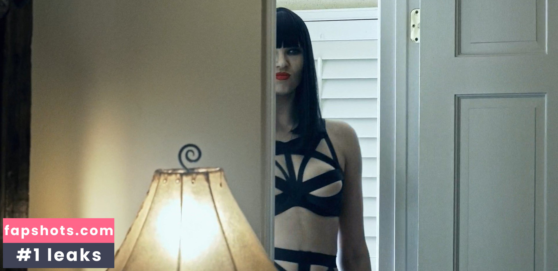 Irina Voronina gallery photo #11