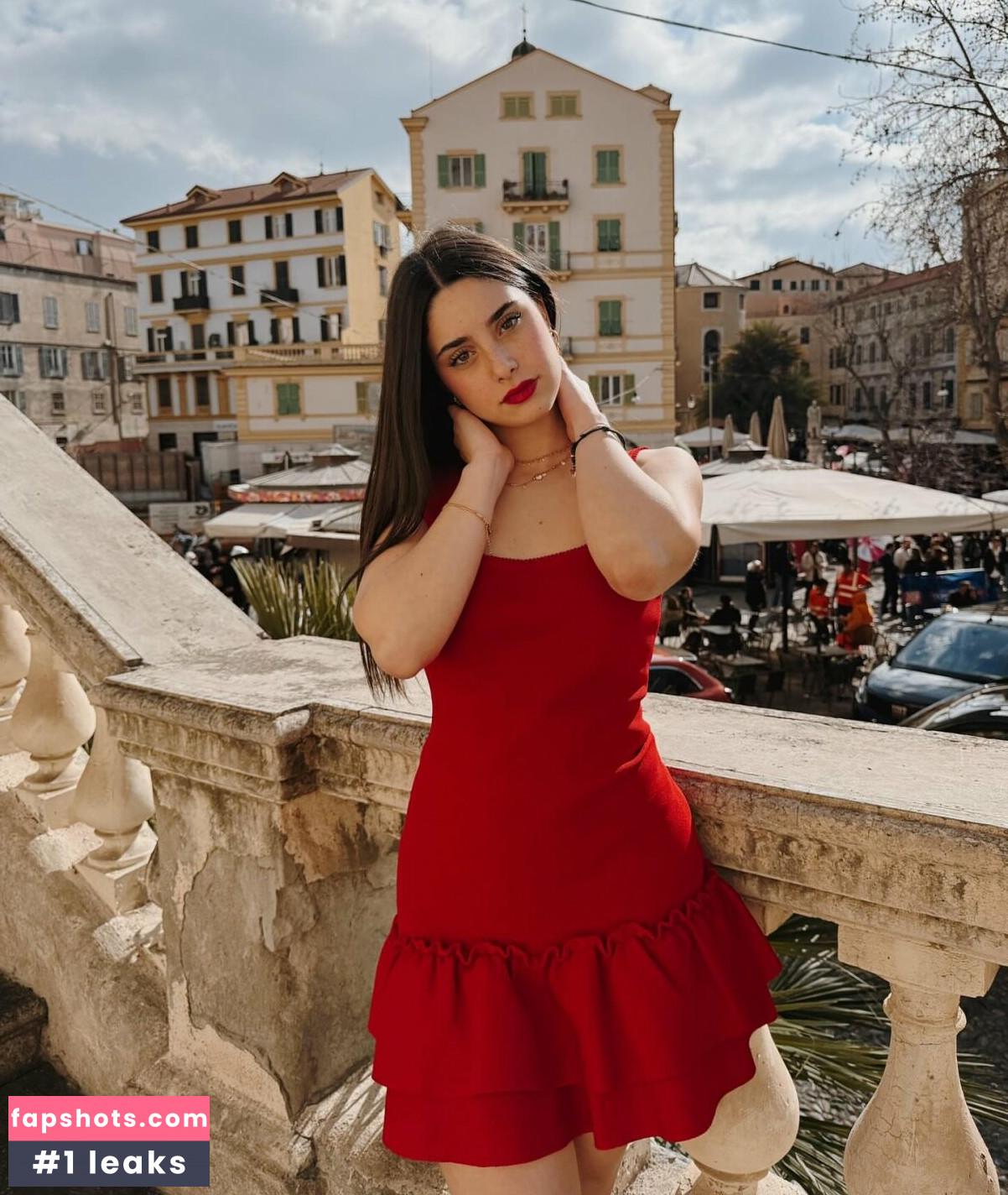 Iris Didomenico gallery photo #2