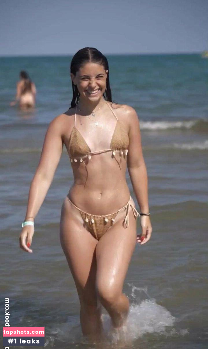 Iris Didomenico gallery photo #13