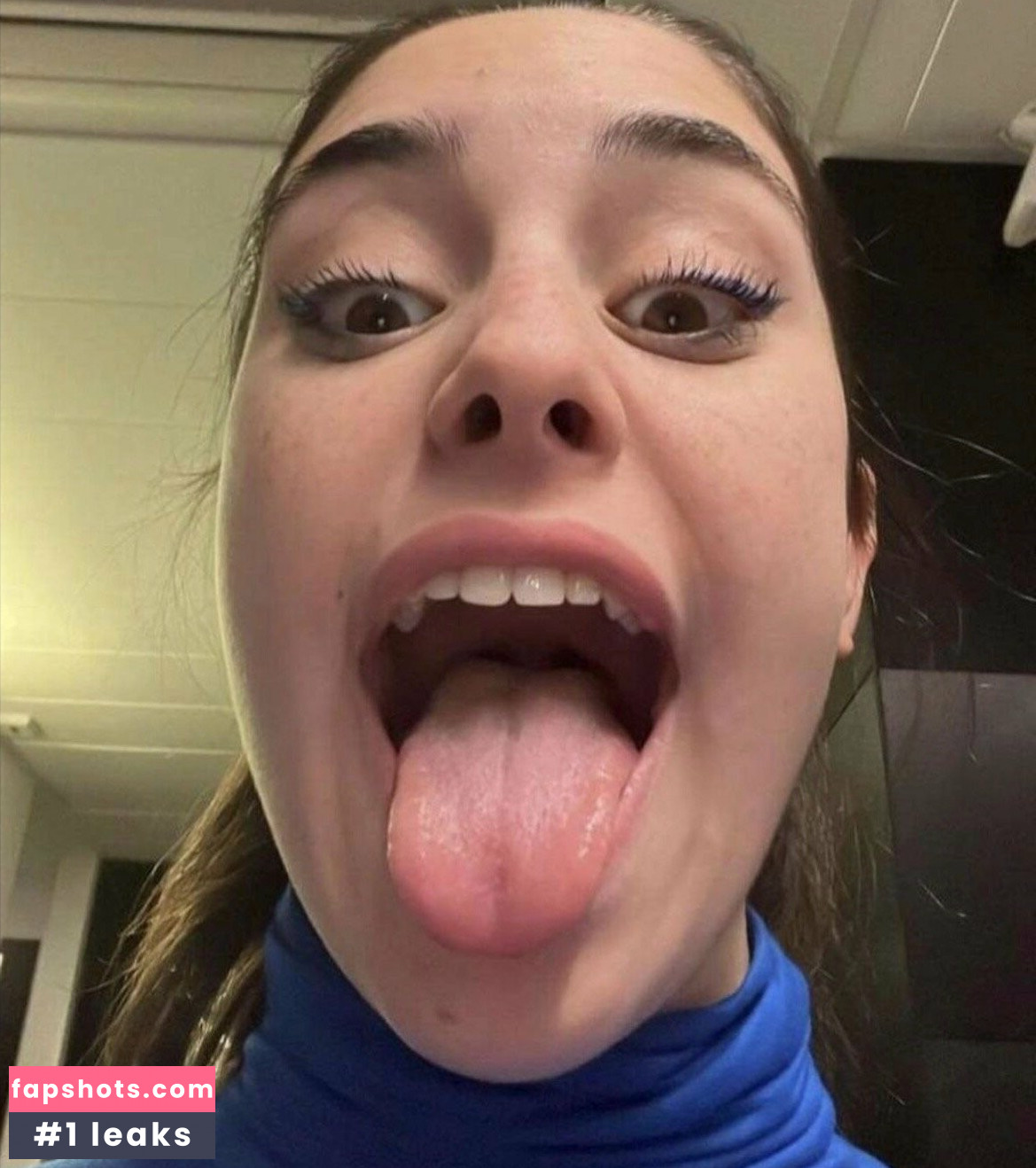 Iris Didomenico gallery photo #6