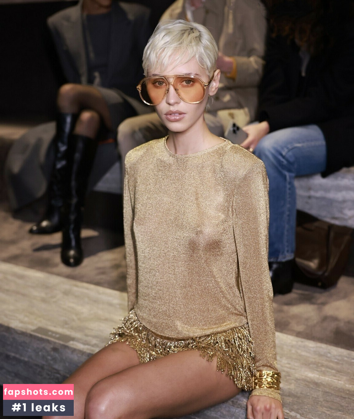 Iris Law Nacktheit OnlyFans Fotos #101 - Fapshots