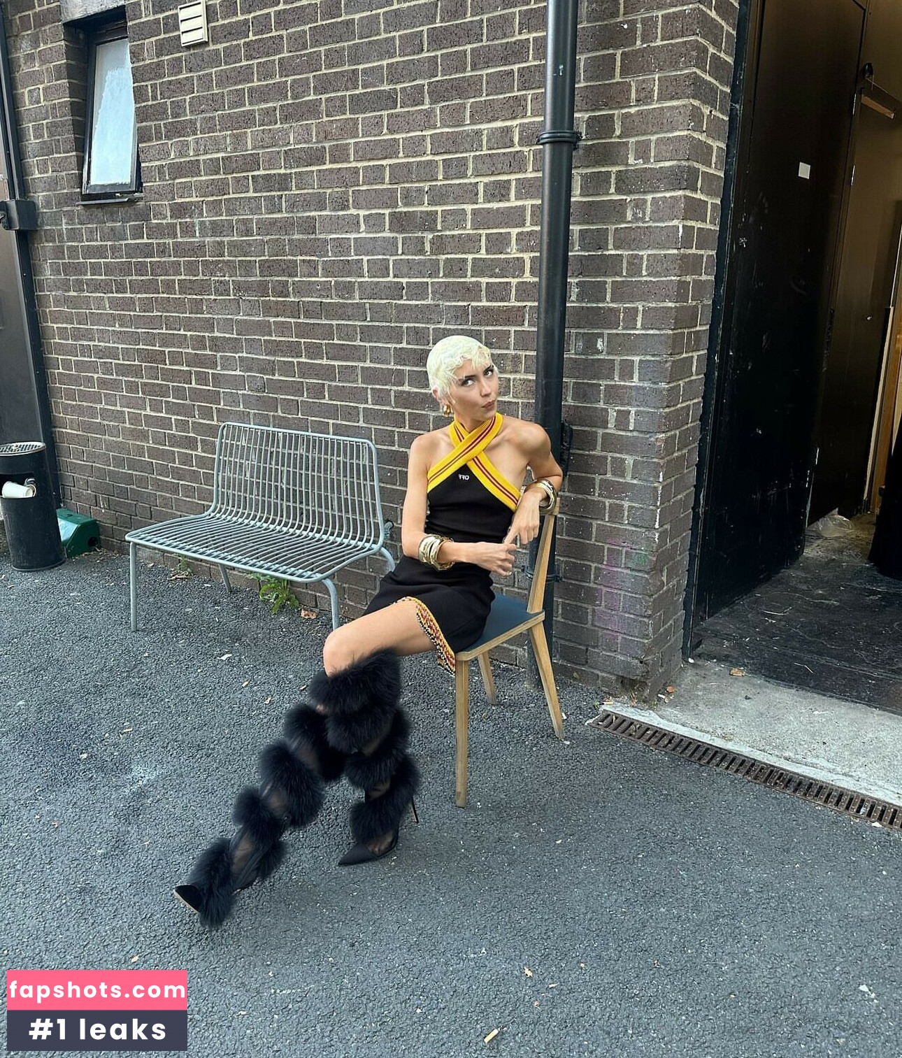 Iris Law Nahé úniky fotek pouze od fanoušků #59 - Fapshots