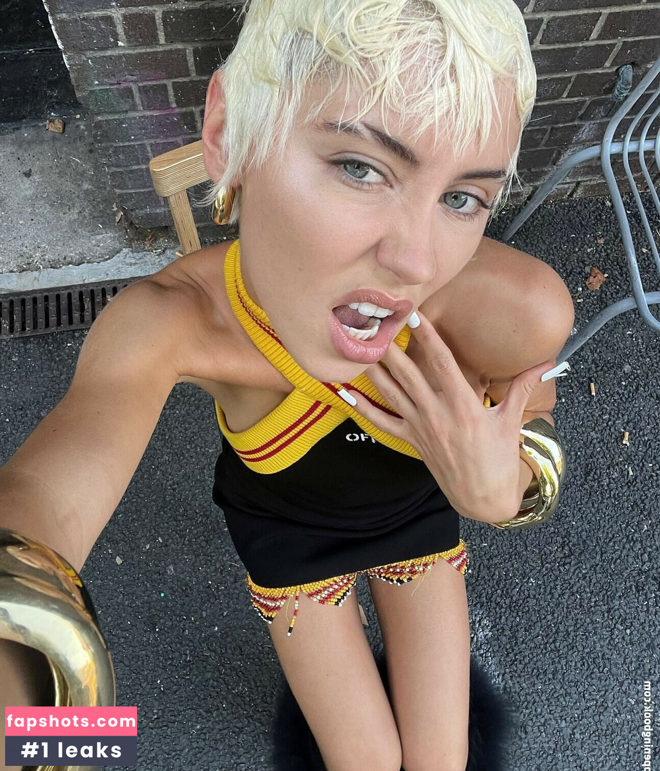 Iris Law Nahé úniky fotek pouze od fanoušků #60 - Fapshots