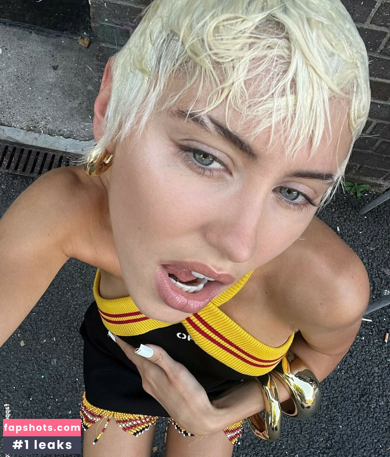 Iris Law Nahé úniky fotek pouze od fanoušků #62 - Fapshots