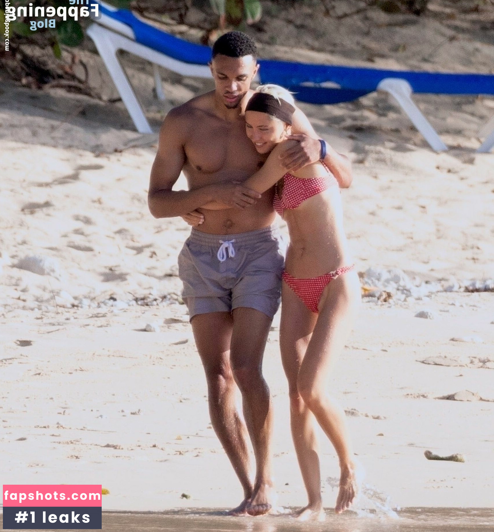 Iris Law Nahé úniky fotek pouze od fanoušků #95 - Fapshots