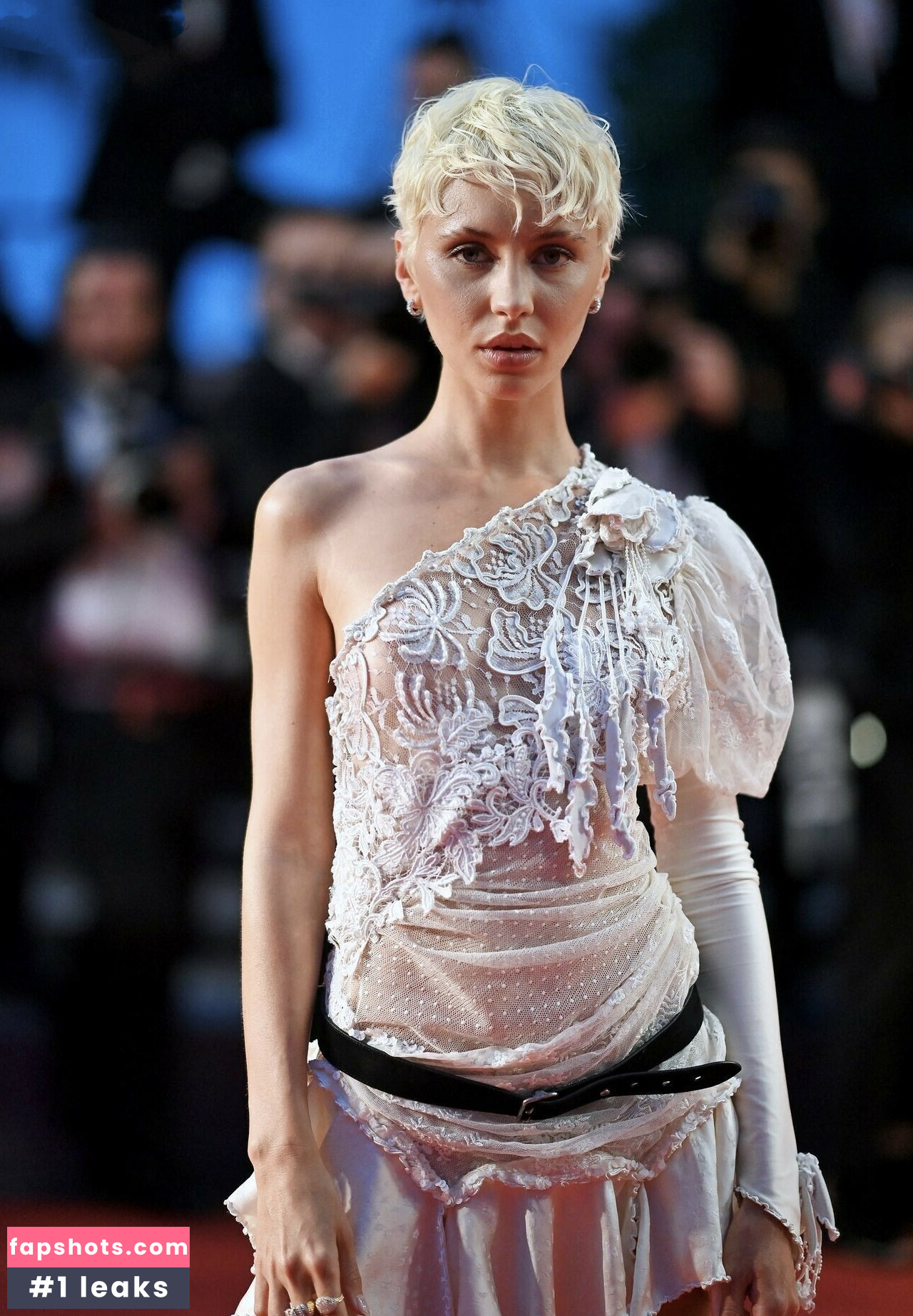 Iris Law Nahé úniky fotek pouze od fanoušků #98 - Fapshots