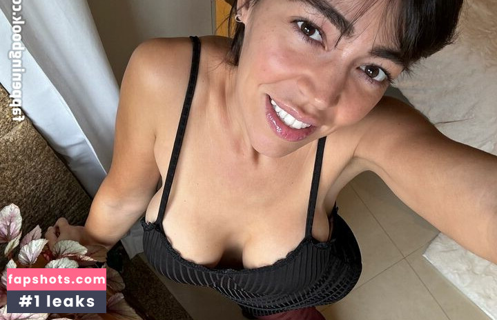 Iris Soares Nude Leaks OnlyFans Photos #18 - LeakJerk