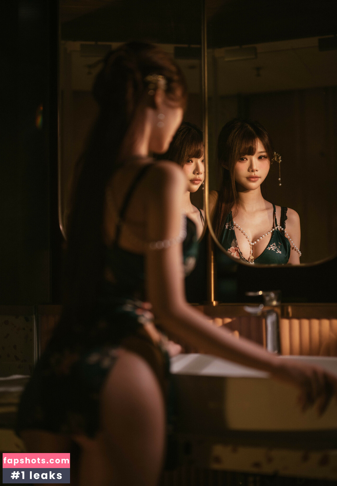 irissiri129 gallery photo #17