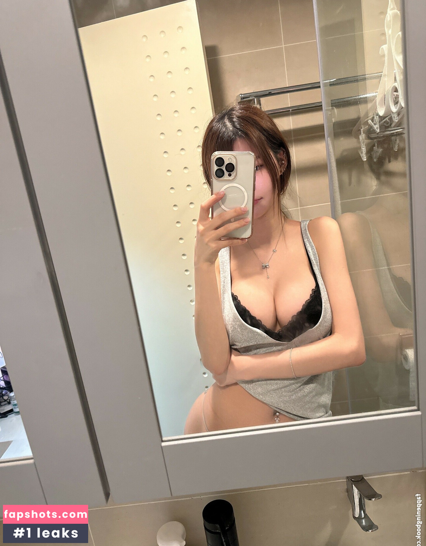 irissiri129 gallery photo #42