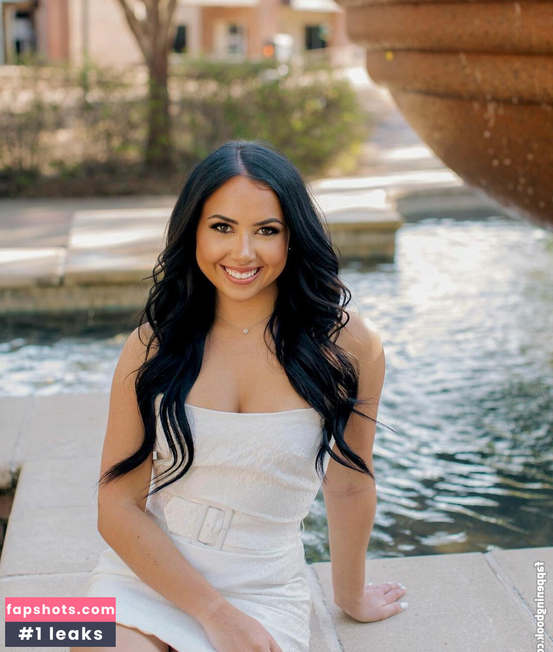 IRLgirls gallery photo #5