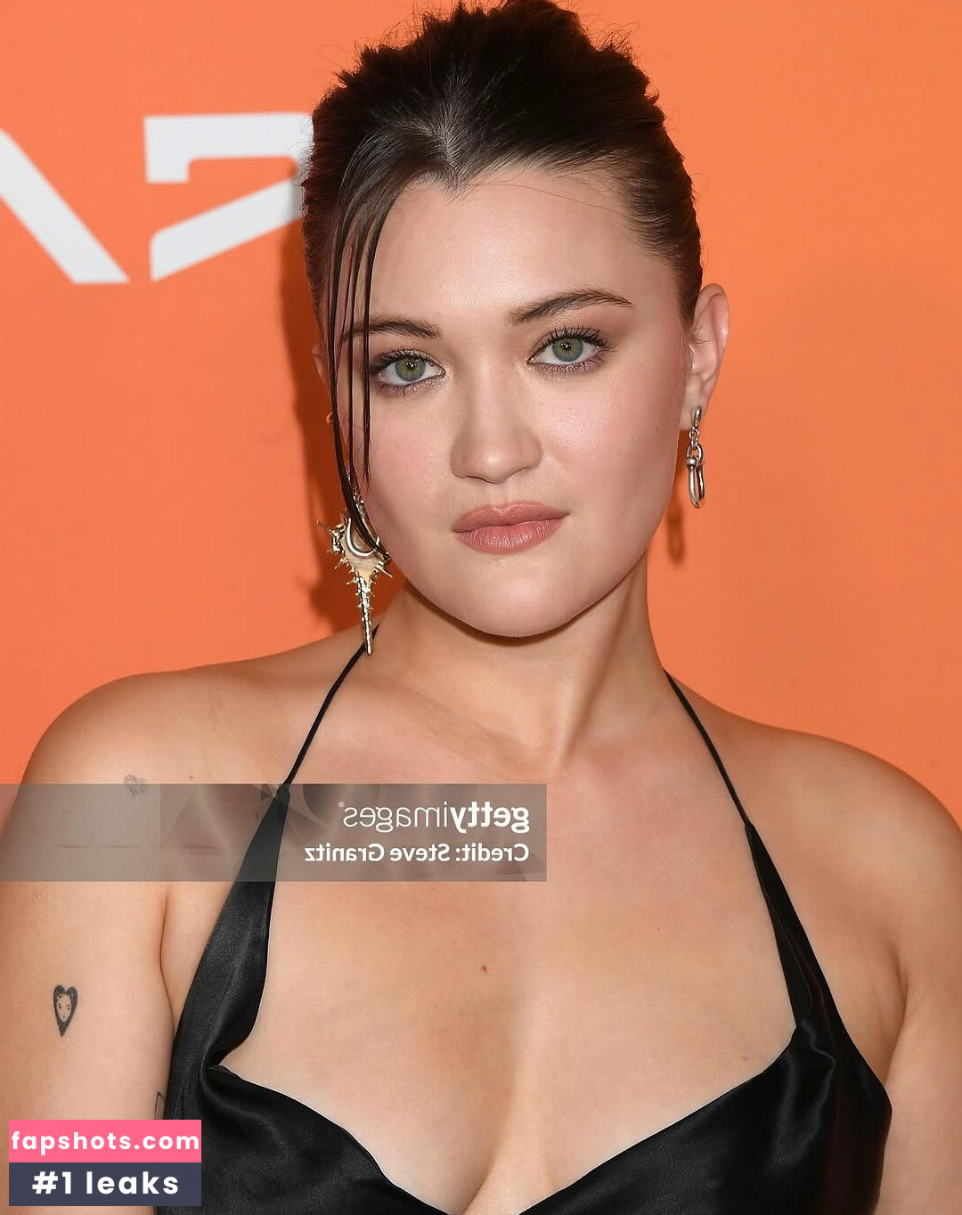 Isa Briones Nude Leaks OnlyFans Photos #3 - LeakJerk