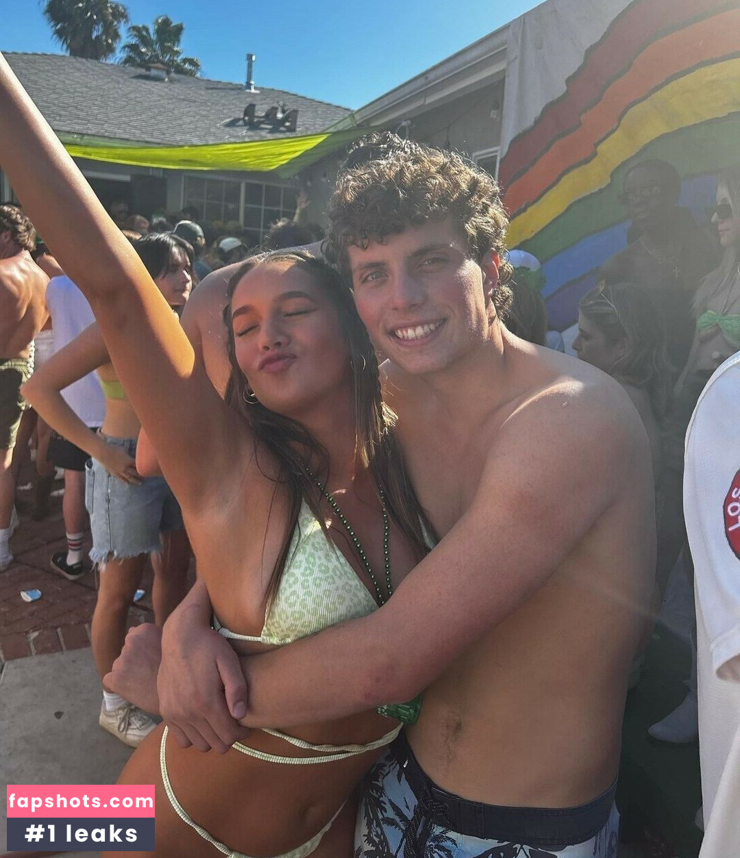 Isa.mariduena gallery photo #18