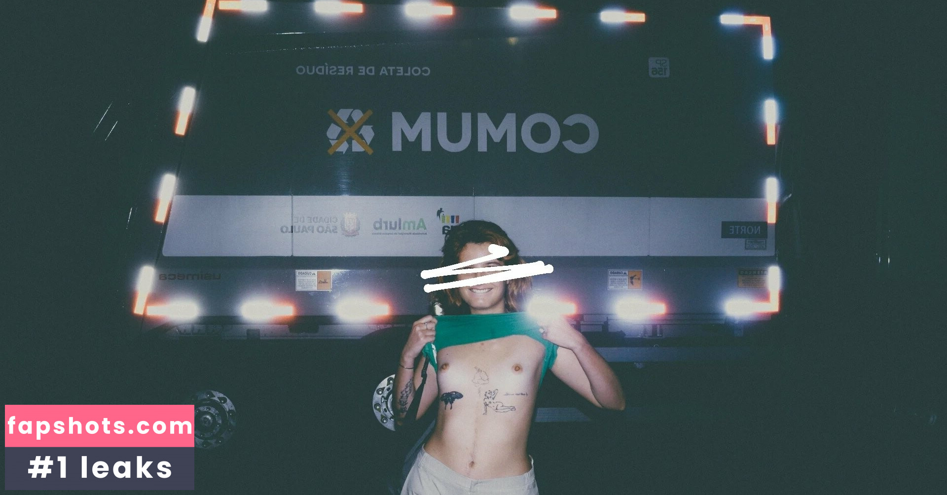 Isa Provati gallery photo #26