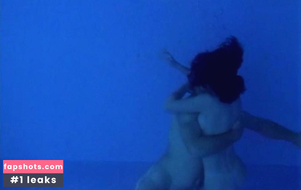 Isabel Glasser Filtración Desnuda OnlyFans Foto #2 - Fapshots