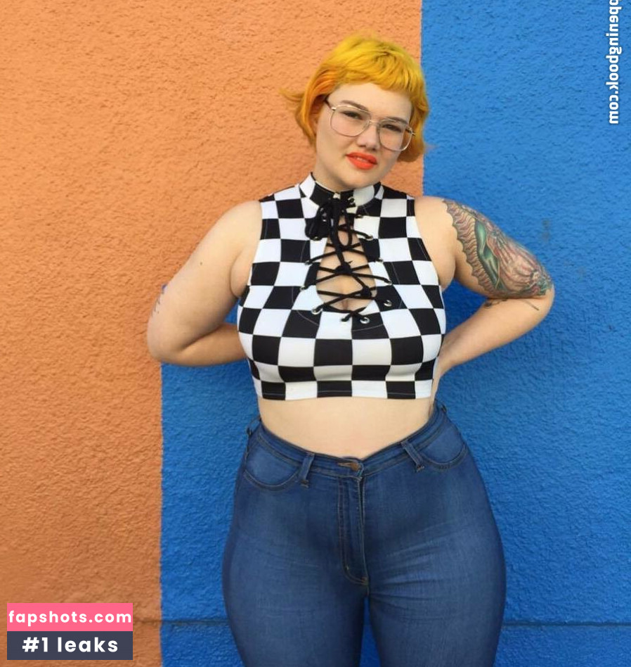 Isabel Hendrix gallery photo #3