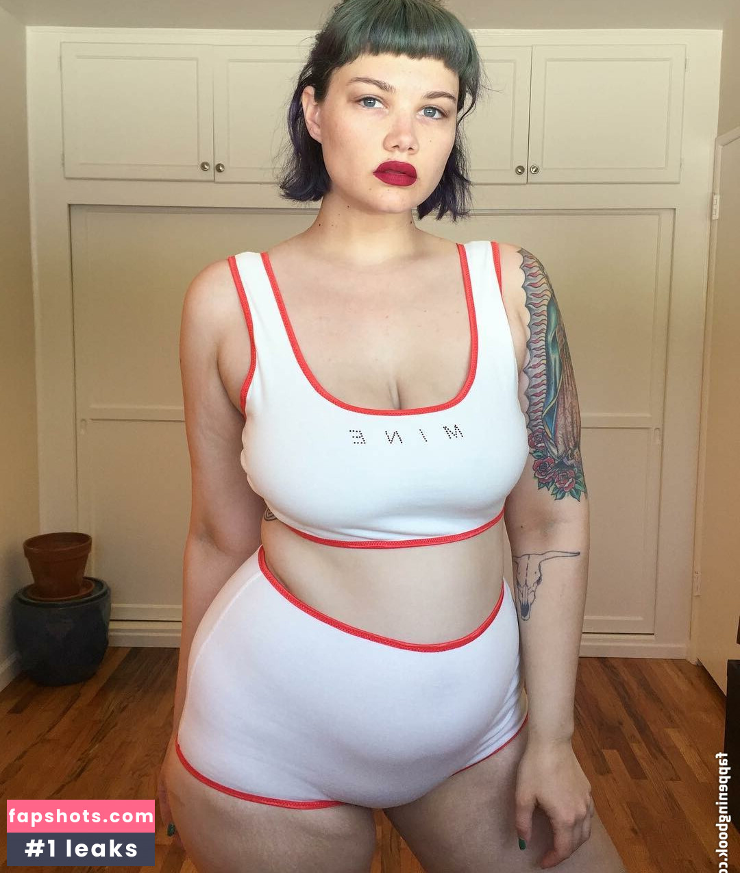 Isabel Hendrix gallery photo #10