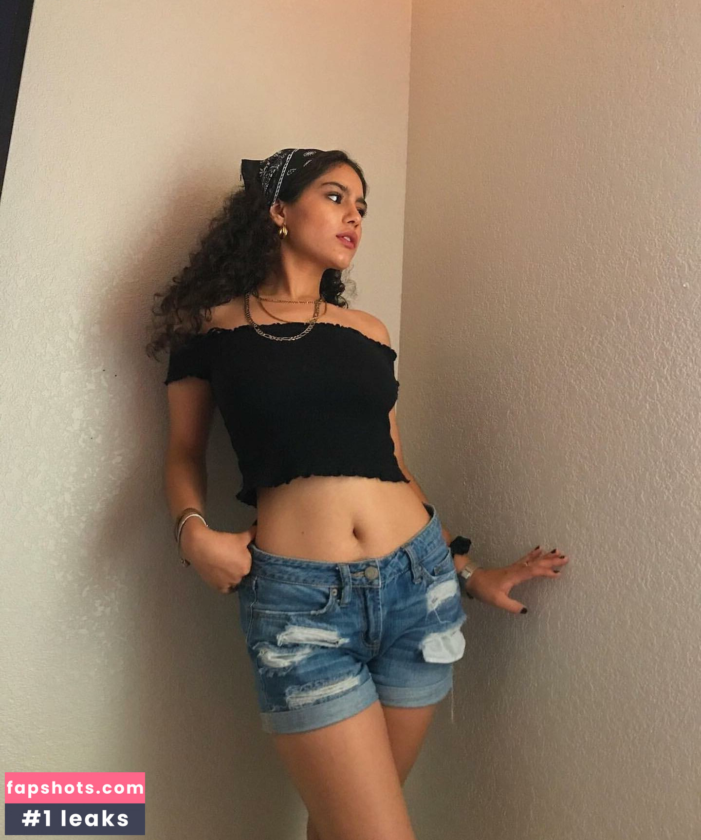 Isabel Neru Nude Leaks OnlyFans Photos #19 - Fapshots