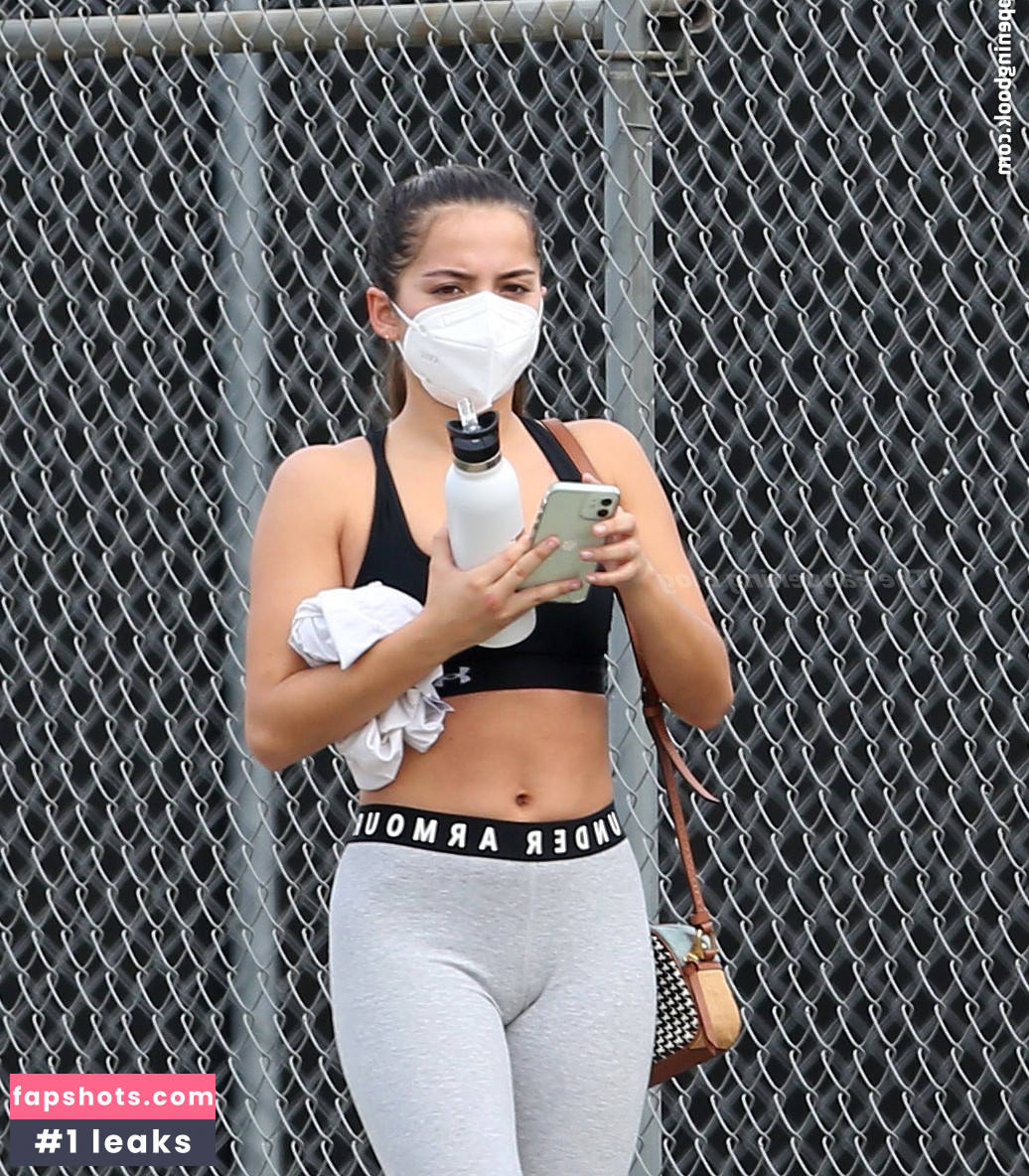 Isabela Moner Nude Leaks OnlyFans Photos #11 - LeakJerk