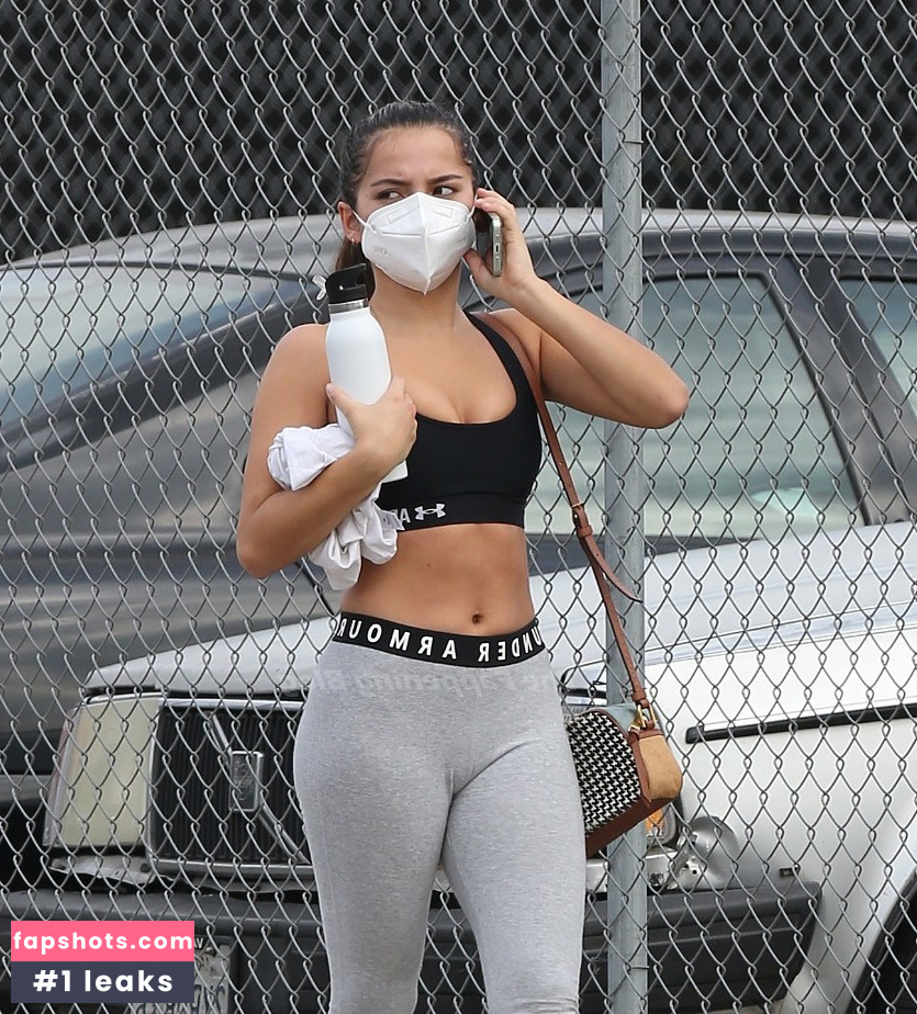 Isabela Moner Nude Leaks OnlyFans Photos #5 - LeakJerk