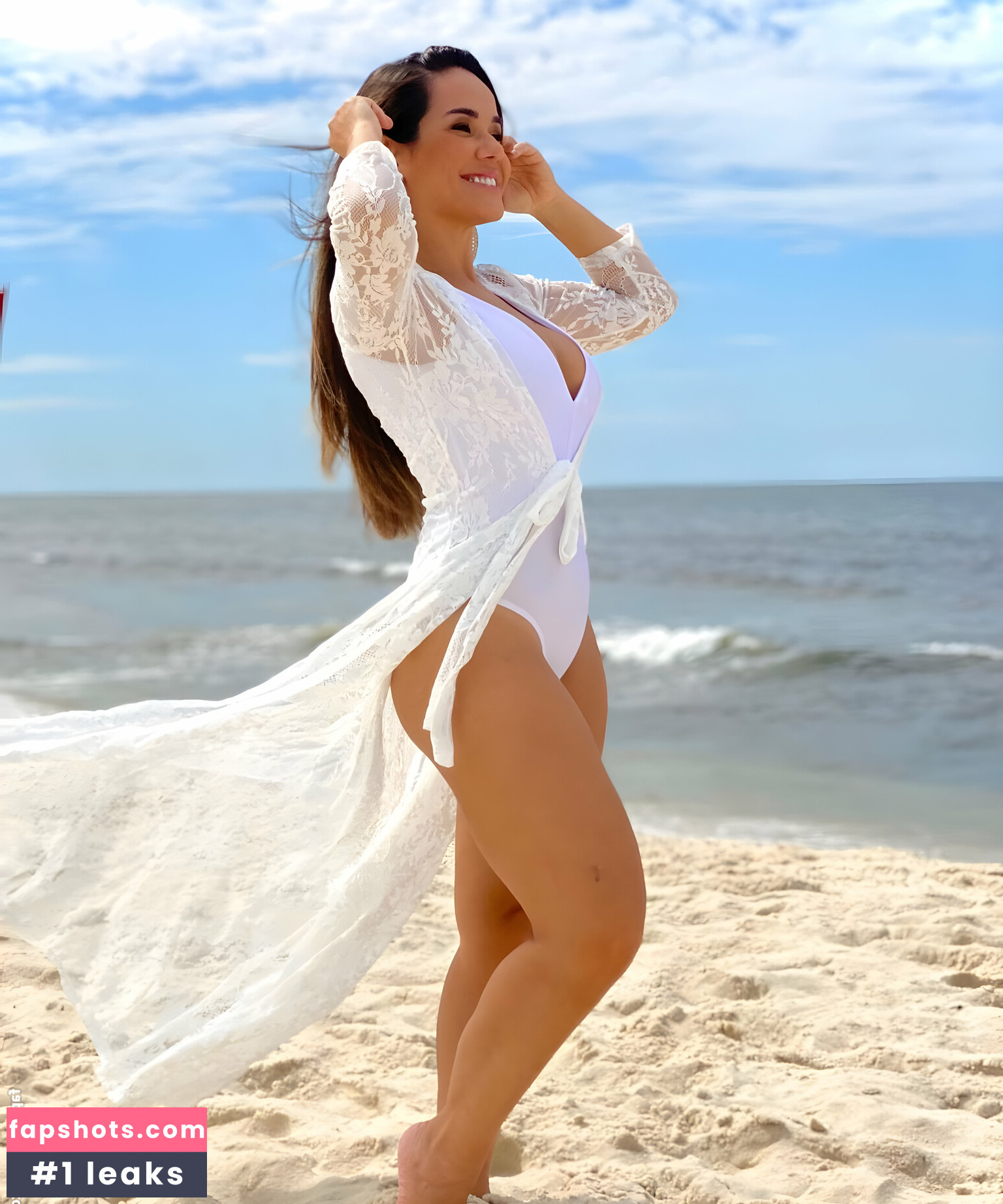 Isabele Benito Nude Leaks OnlyFans Photos #10 - LeakJerk