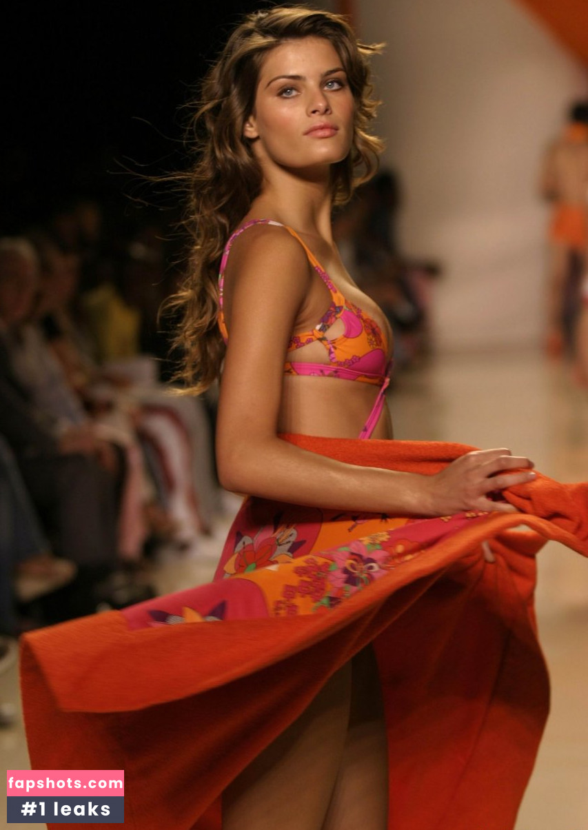 Isabeli Fontana Filtración Desnuda OnlyFans Foto #341 - Fapshots