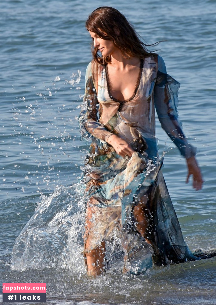 Isabeli Fontana Filtración Desnuda OnlyFans Foto #398 - Fapshots