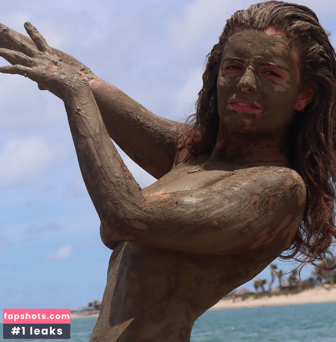 Isabeli Fontana Nude Leaks OnlyFans Photos #52 - LeakJerk