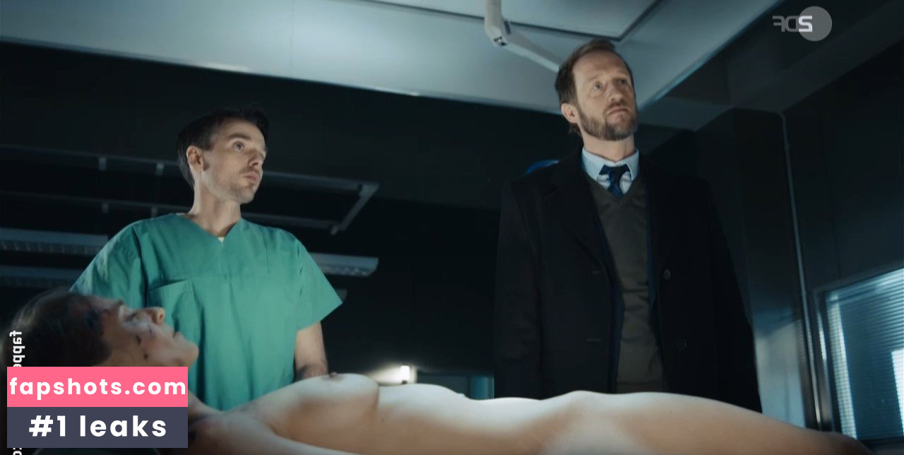 Isabell Brenner Nude Leaks OnlyFans Photos #2 - LeakJerk