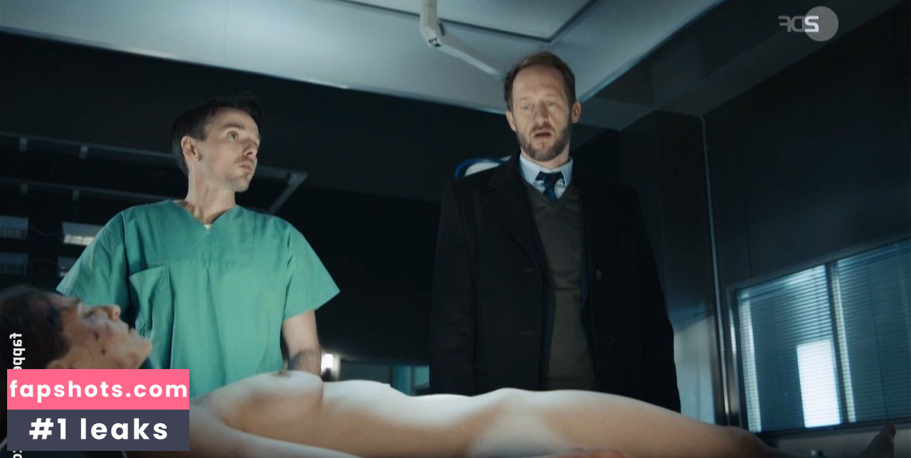 Isabell Brenner Nude Leaks OnlyFans Photos #3 - LeakJerk