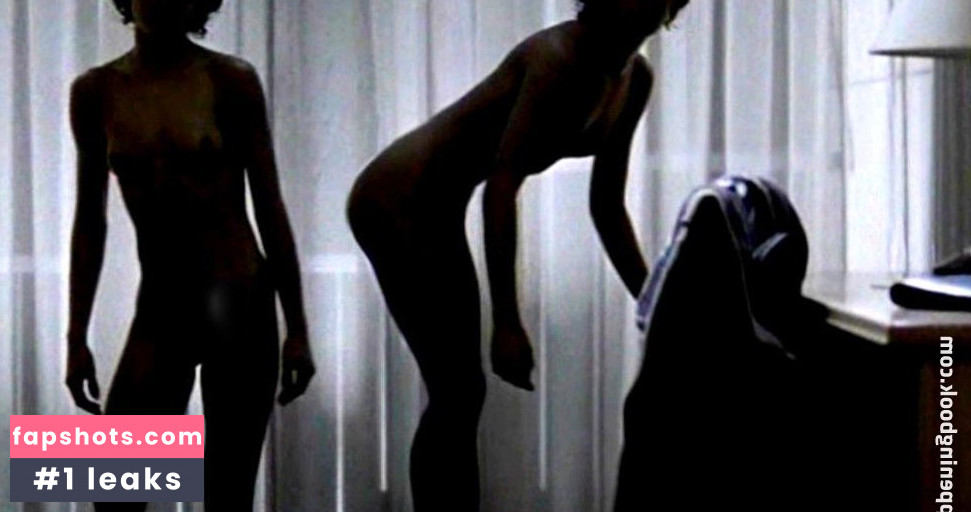 Isabell Gerschke gallery photo #17