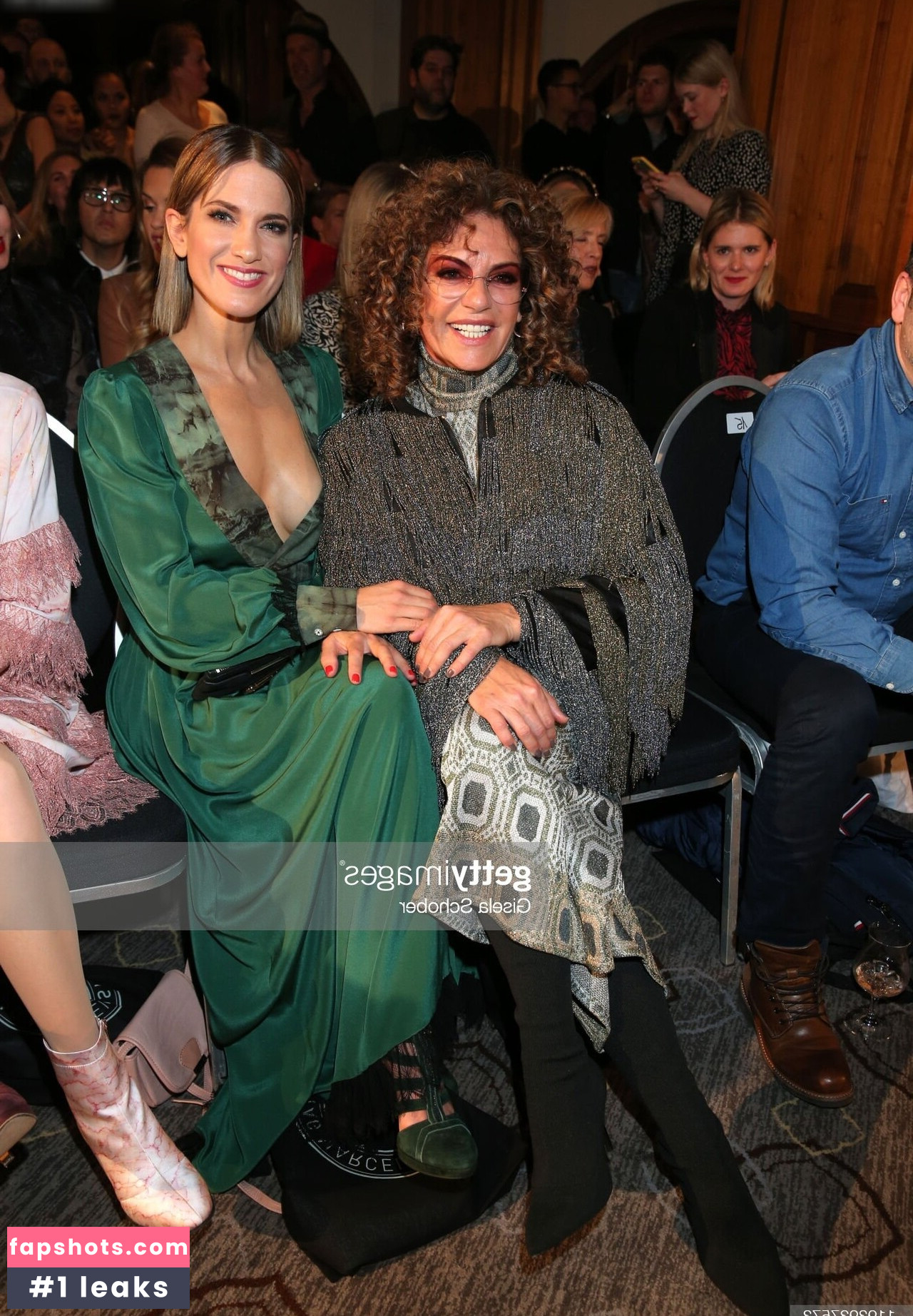 Isabell Horn Nude Leaks OnlyFans Photos #2 - LeakJerk