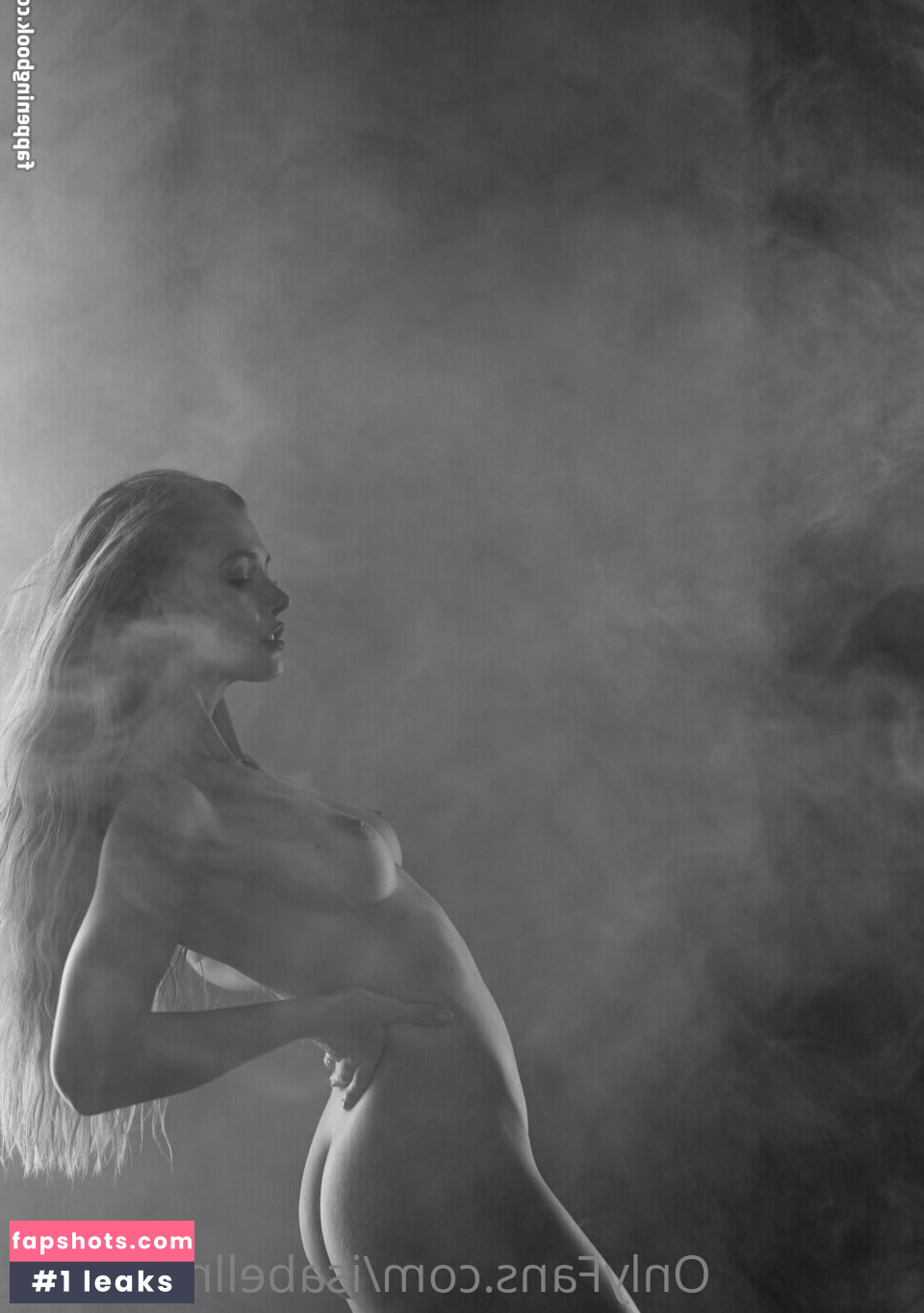 Isabell Malavasi Nude Leaks OnlyFans Photos #31 - LeakJerk