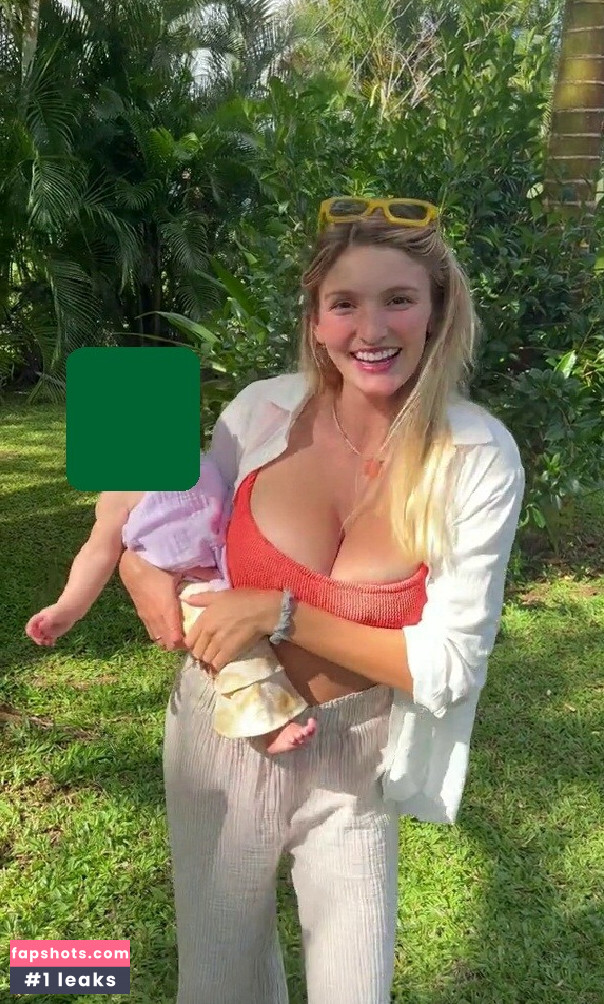 Isabella Abell gallery photo #16