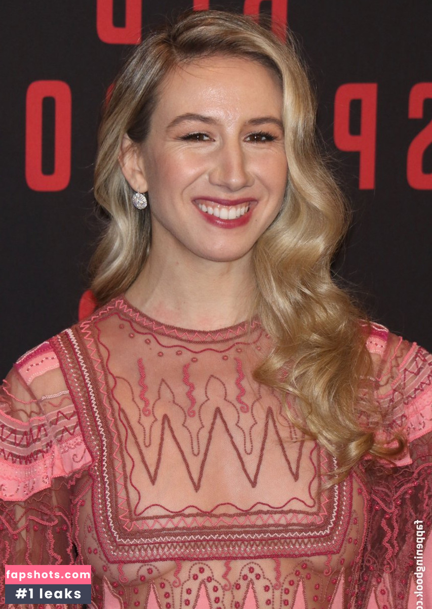 Isabella Boylston gallery photo #8
