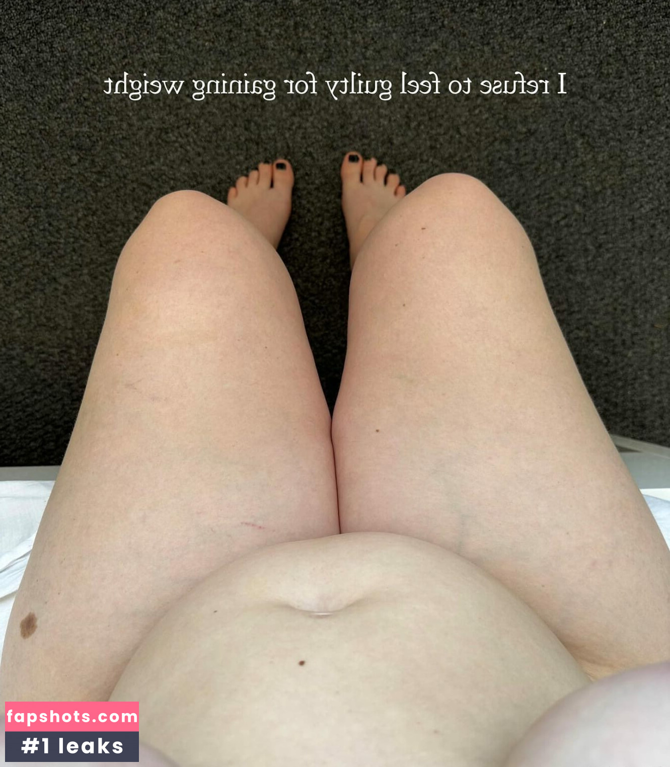 Isabella Davis gallery photo #7