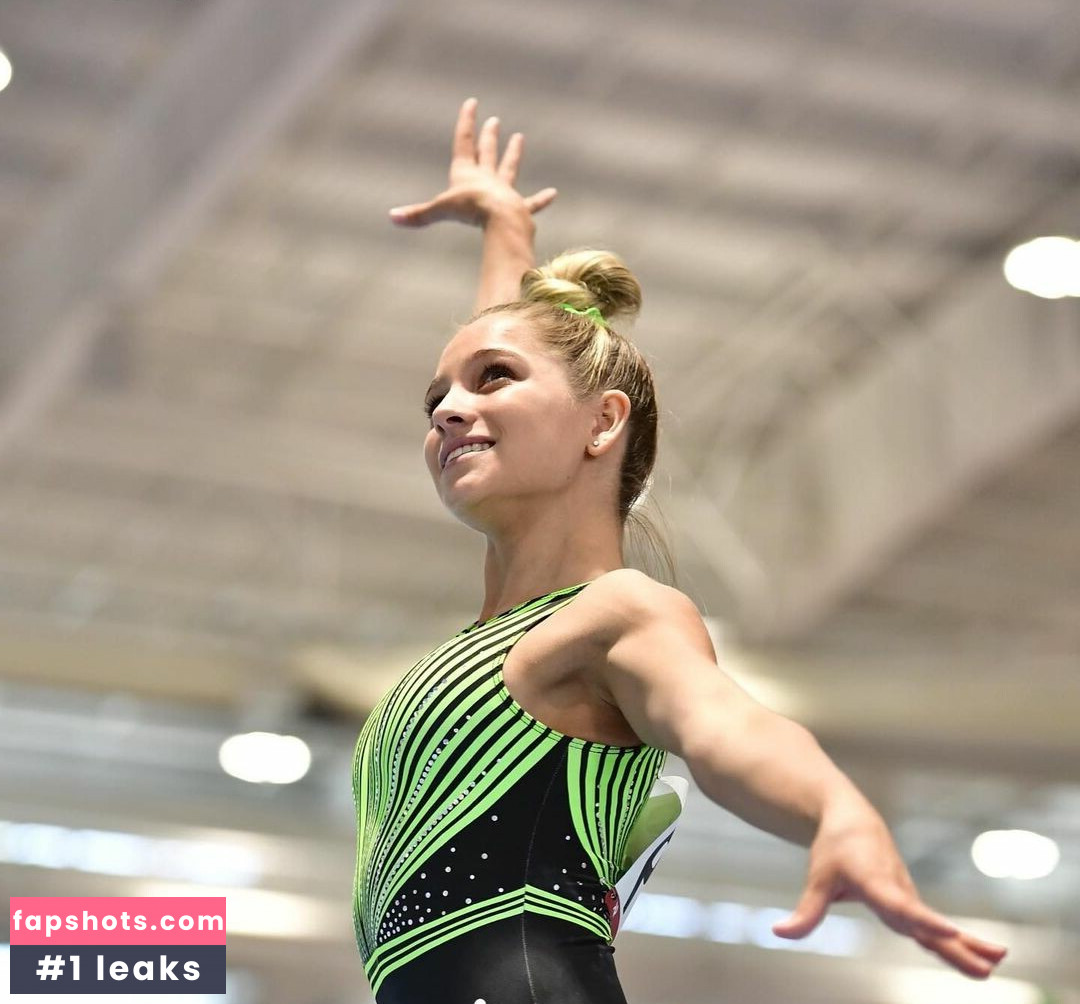 Isabella DuCharme gallery photo #29