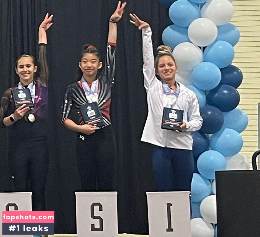 Isabella DuCharme gallery photo #40