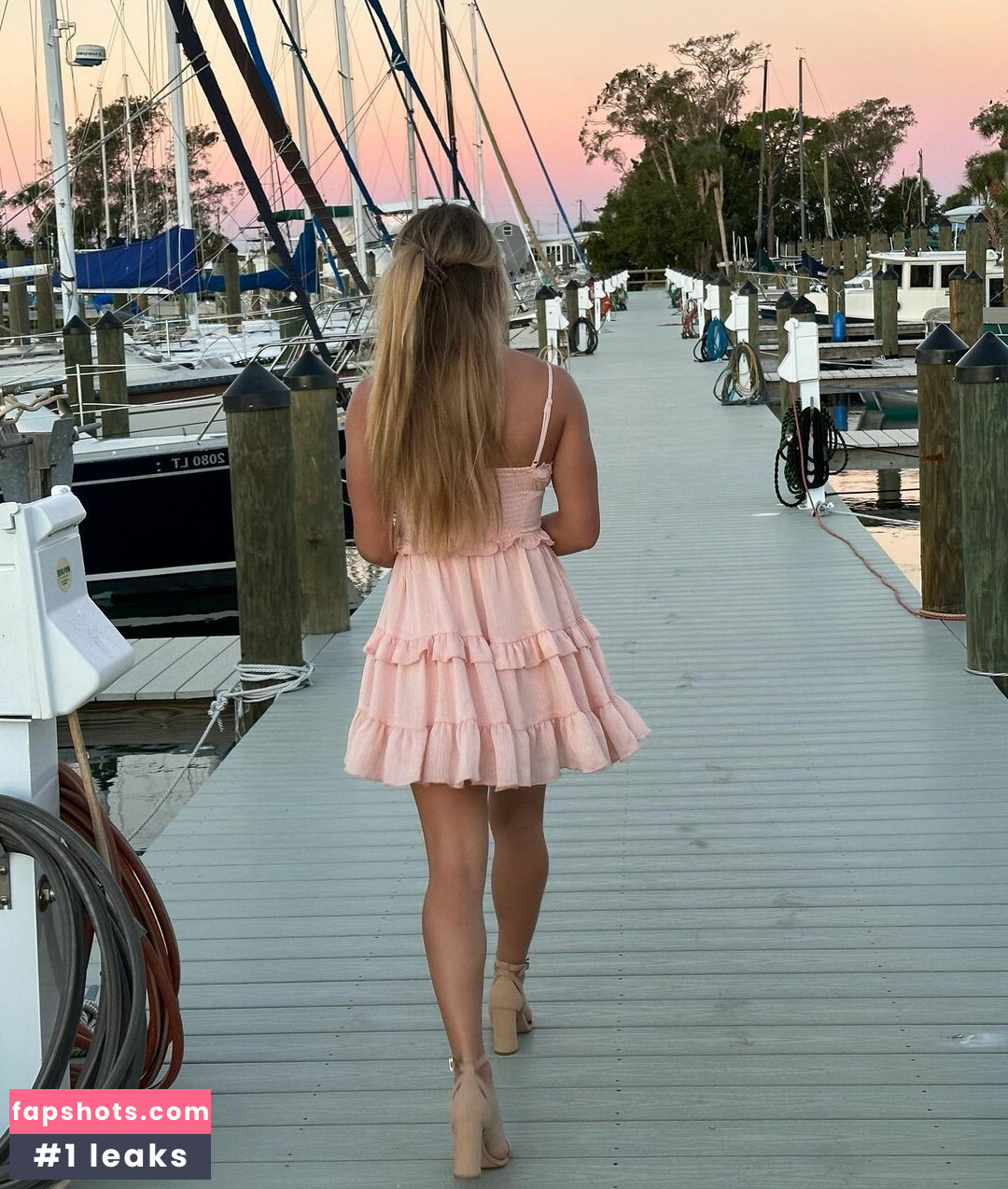 Isabella DuCharme gallery photo #7