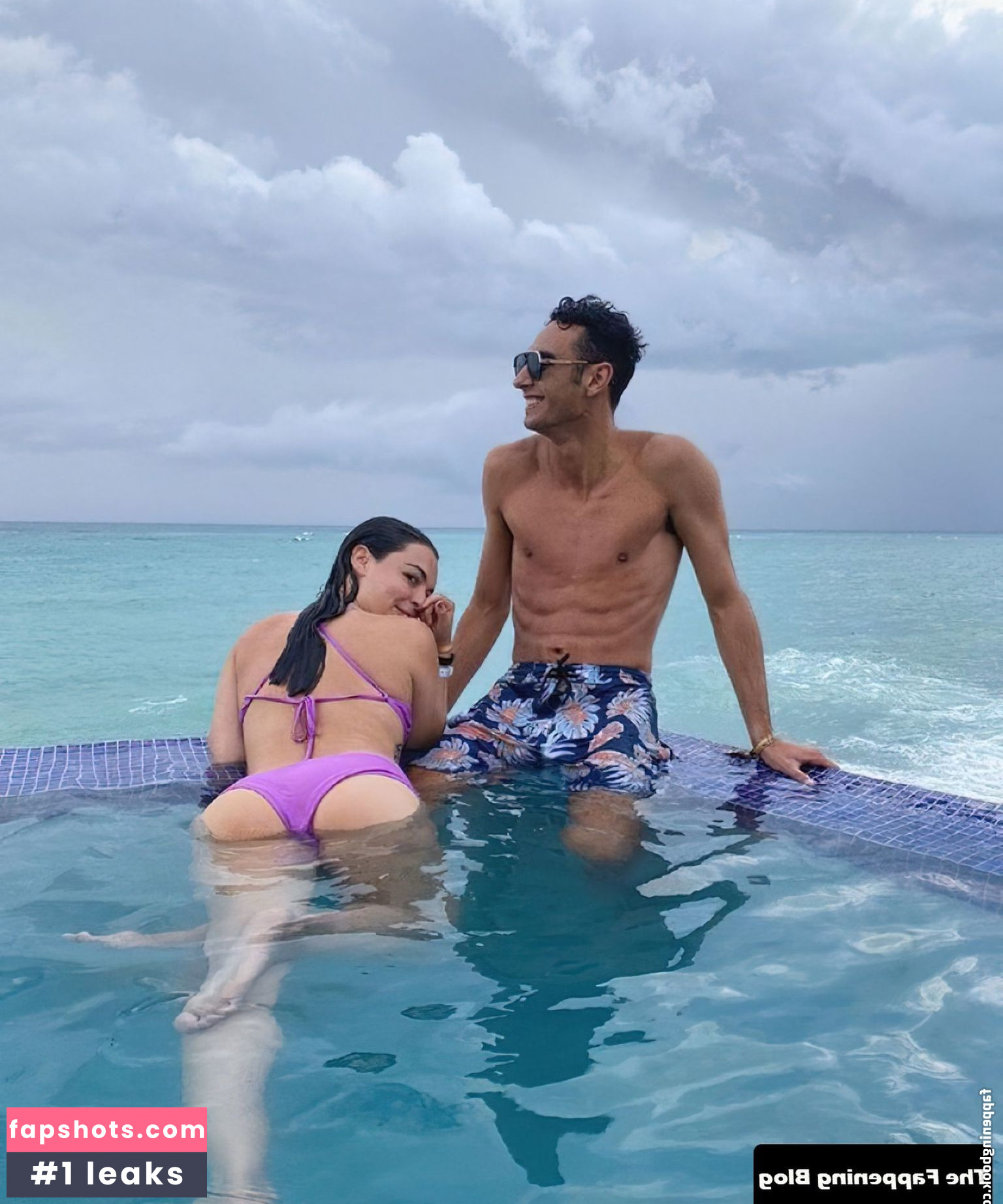 Isabella Gomez Nude Leaks OnlyFans Photos #104 - LeakJerk