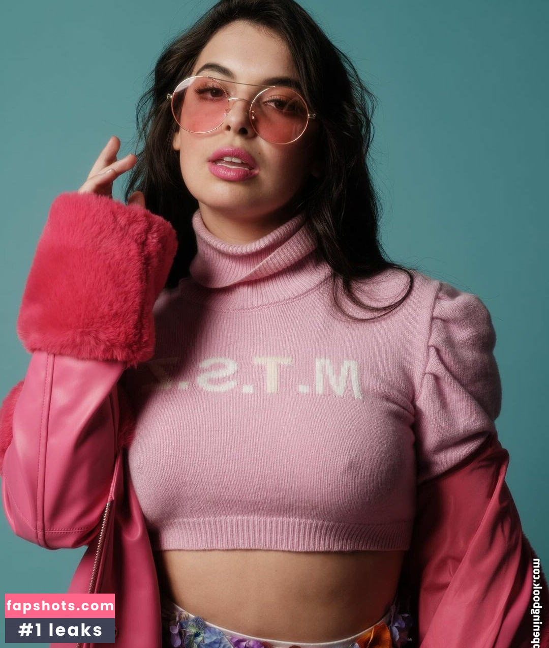 Isabella Gomez Nude Leaks OnlyFans Photos #35 - LeakJerk