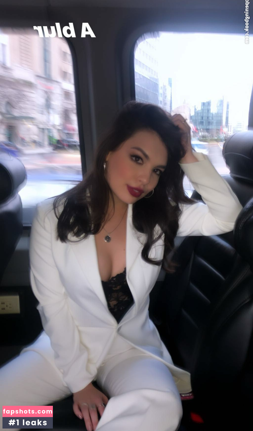 Isabella Gomez Nude Leaks OnlyFans Photos #56 - LeakJerk