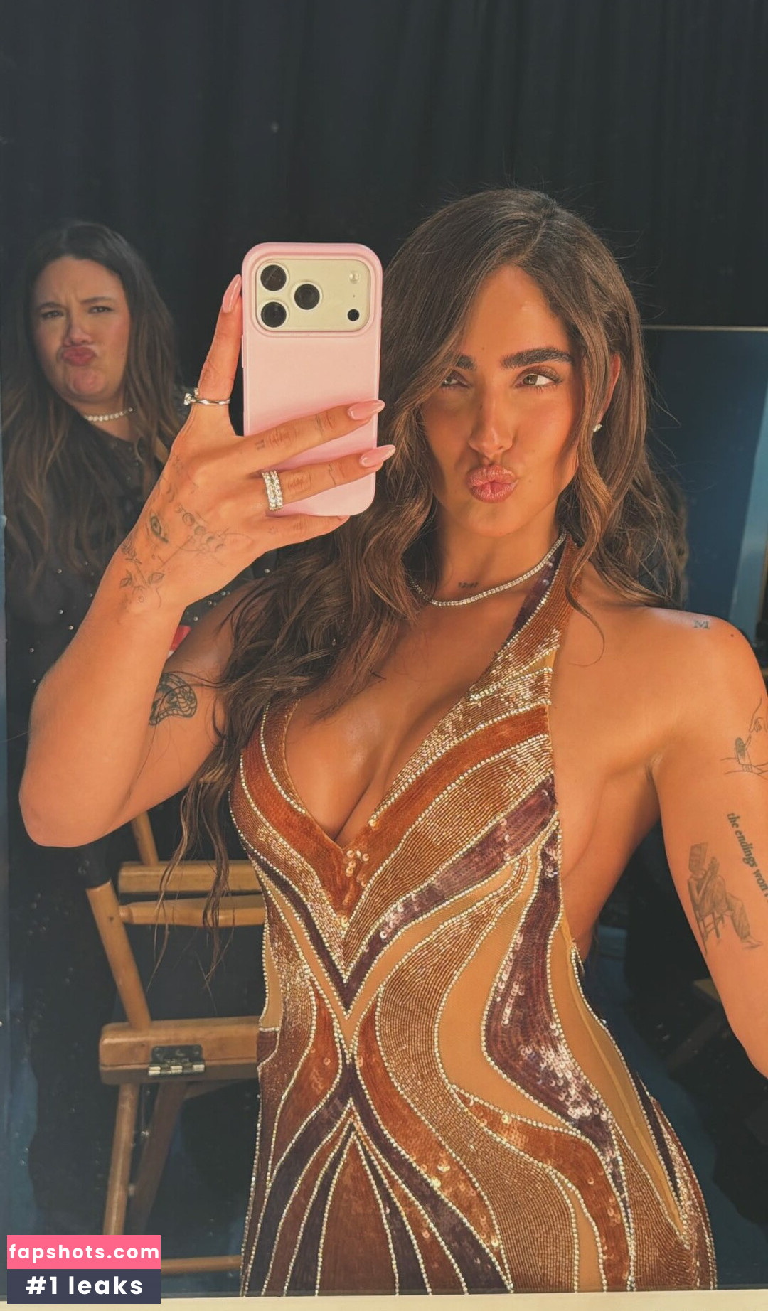 Isabella Ladera gallery photo #2