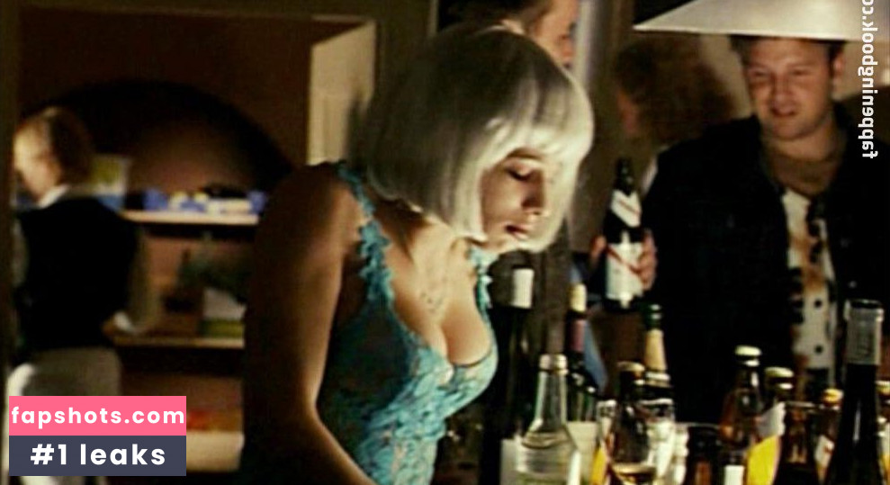 Isabella Parkinson gallery photo #5