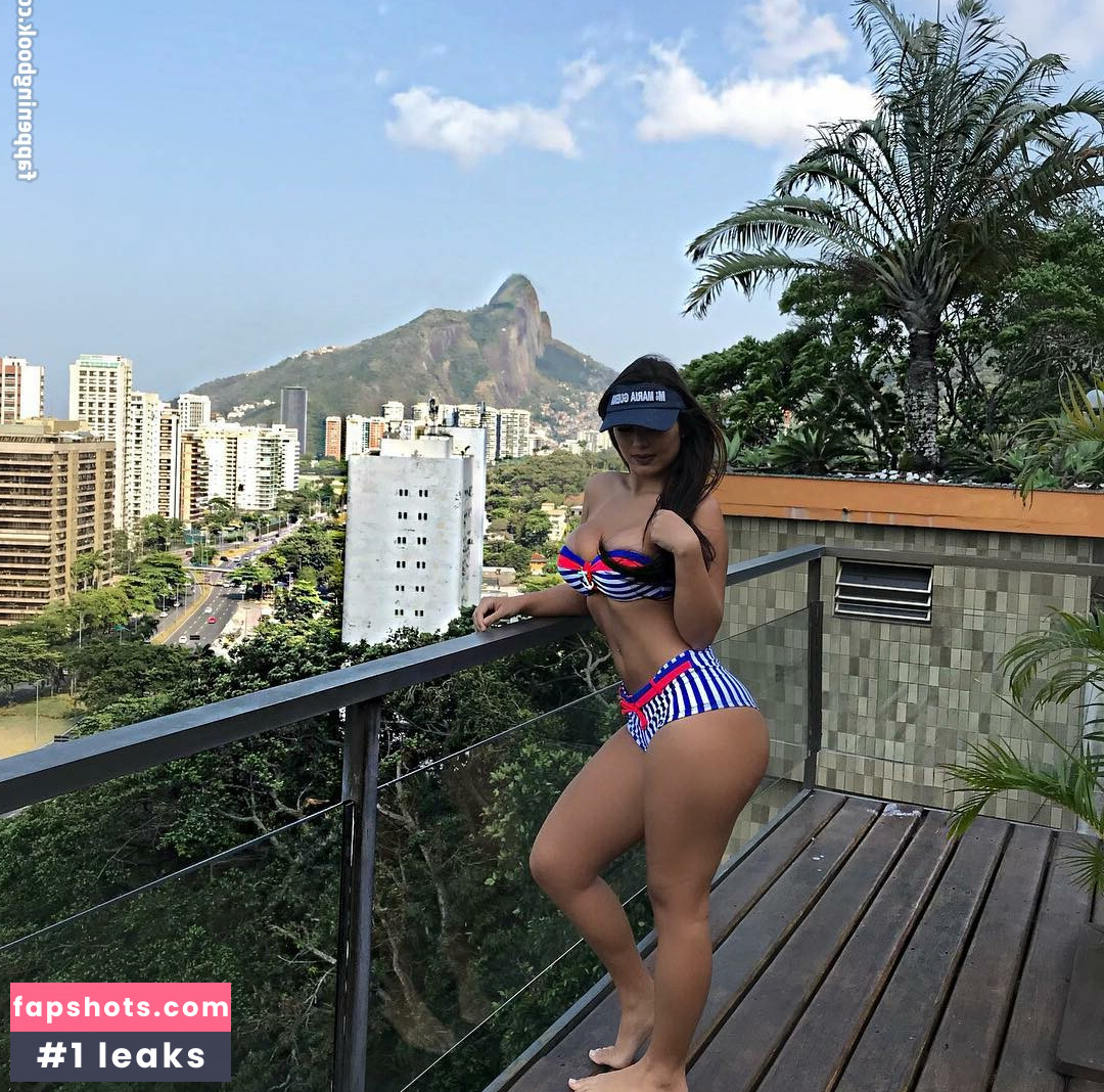 Isabella Pinheiro gallery photo #40