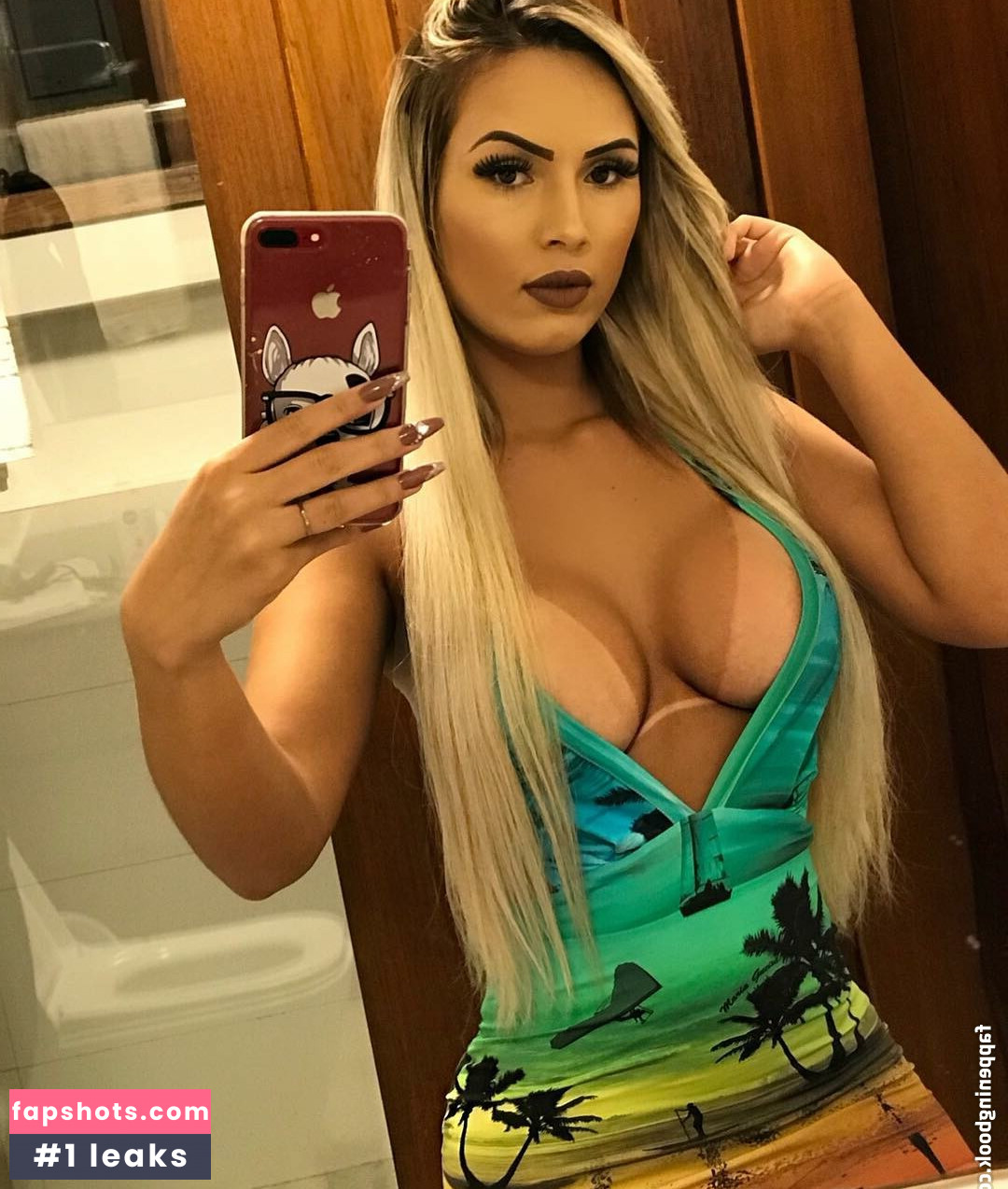 Isabella Pinheiro gallery photo #58