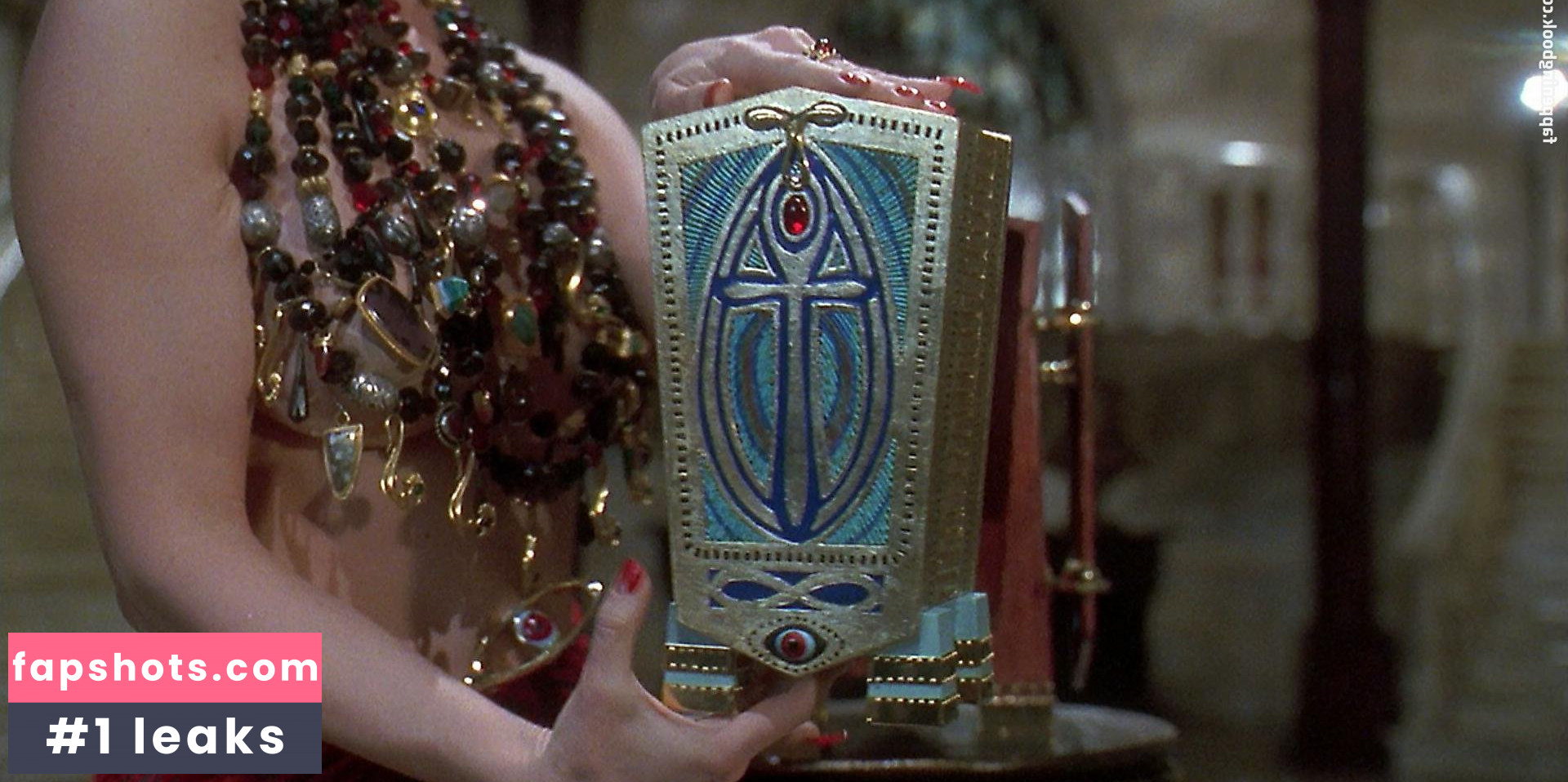 Isabella Rossellini Nude Leaks OnlyFans Photos #12 - LeakJerk